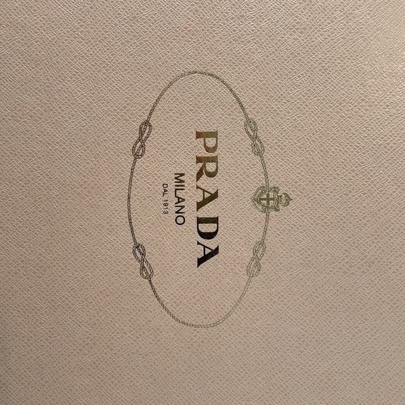 Blue Prada peep toe high-heels - Picture 11 of 12